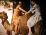 deux femmes sur dromadaire deux femmes sur dromadaire- archives-films-cinememoire